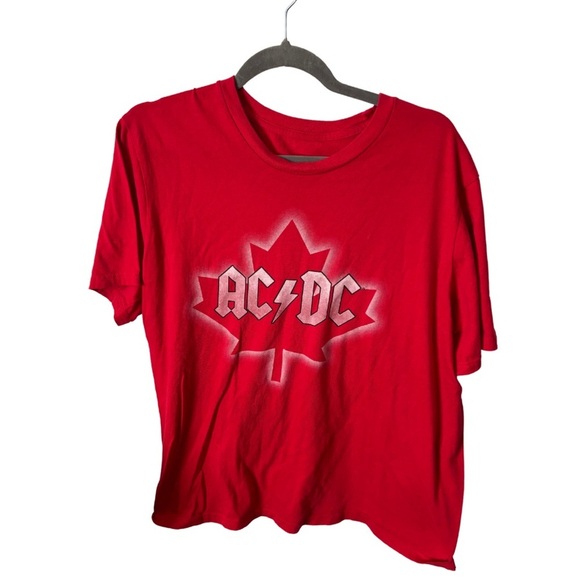Official Merch | AC/DC Canada Graphic T-Shirt | Size M - Picture 1 of 5